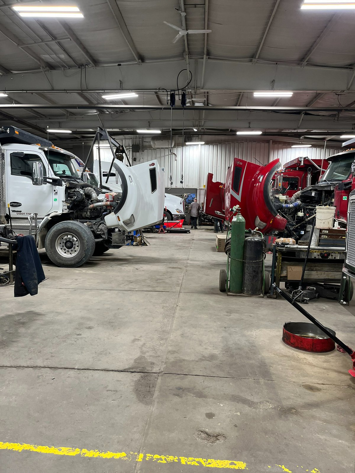 M.H. Eby adds service truck body industry veteran